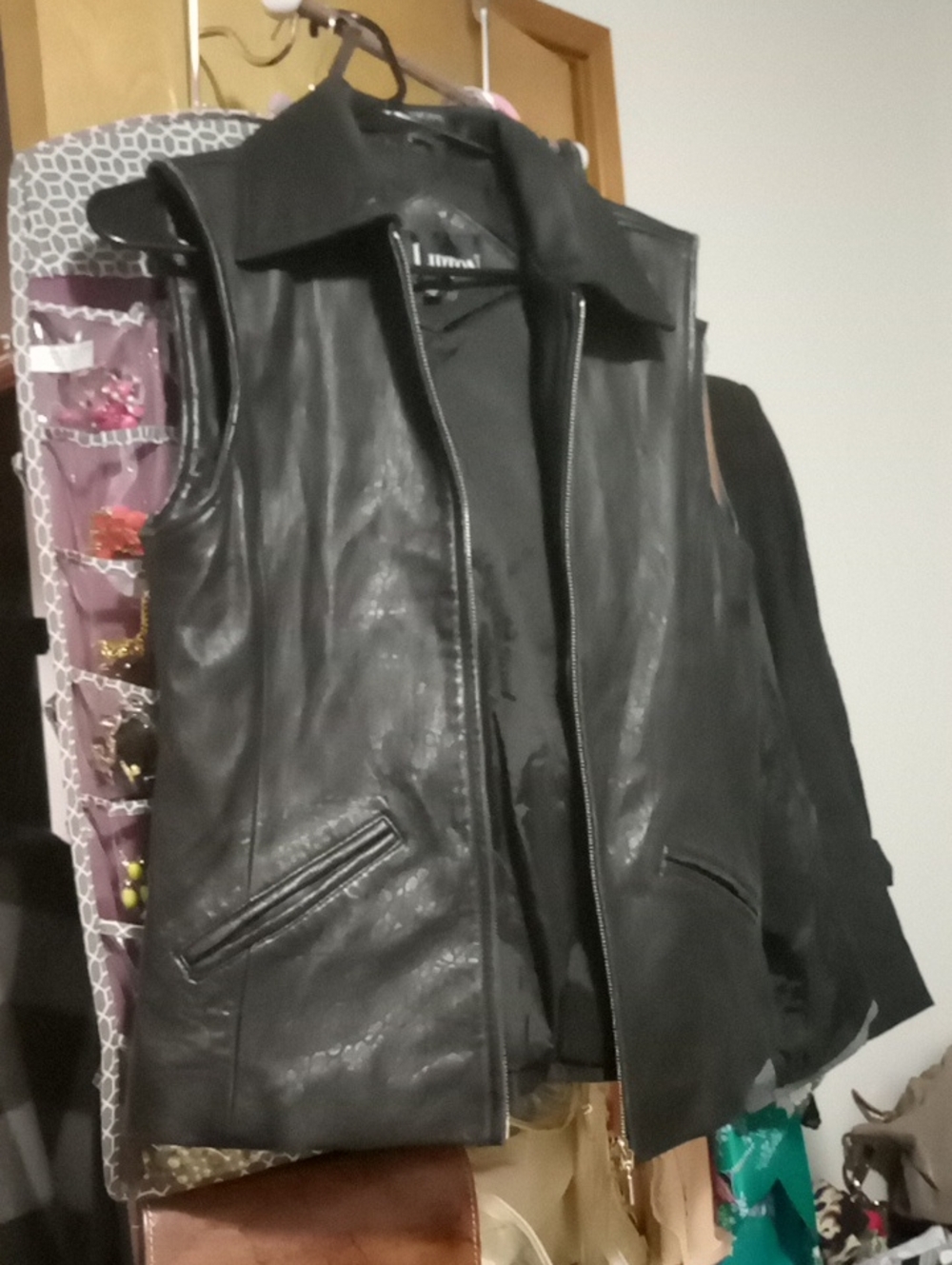 Lee Lipton Black Leather Vest - Medium